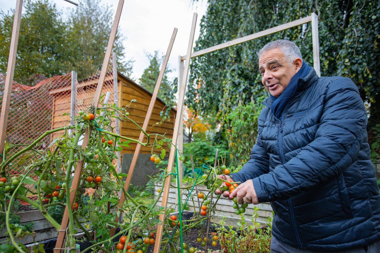 Woman speaking to doctor